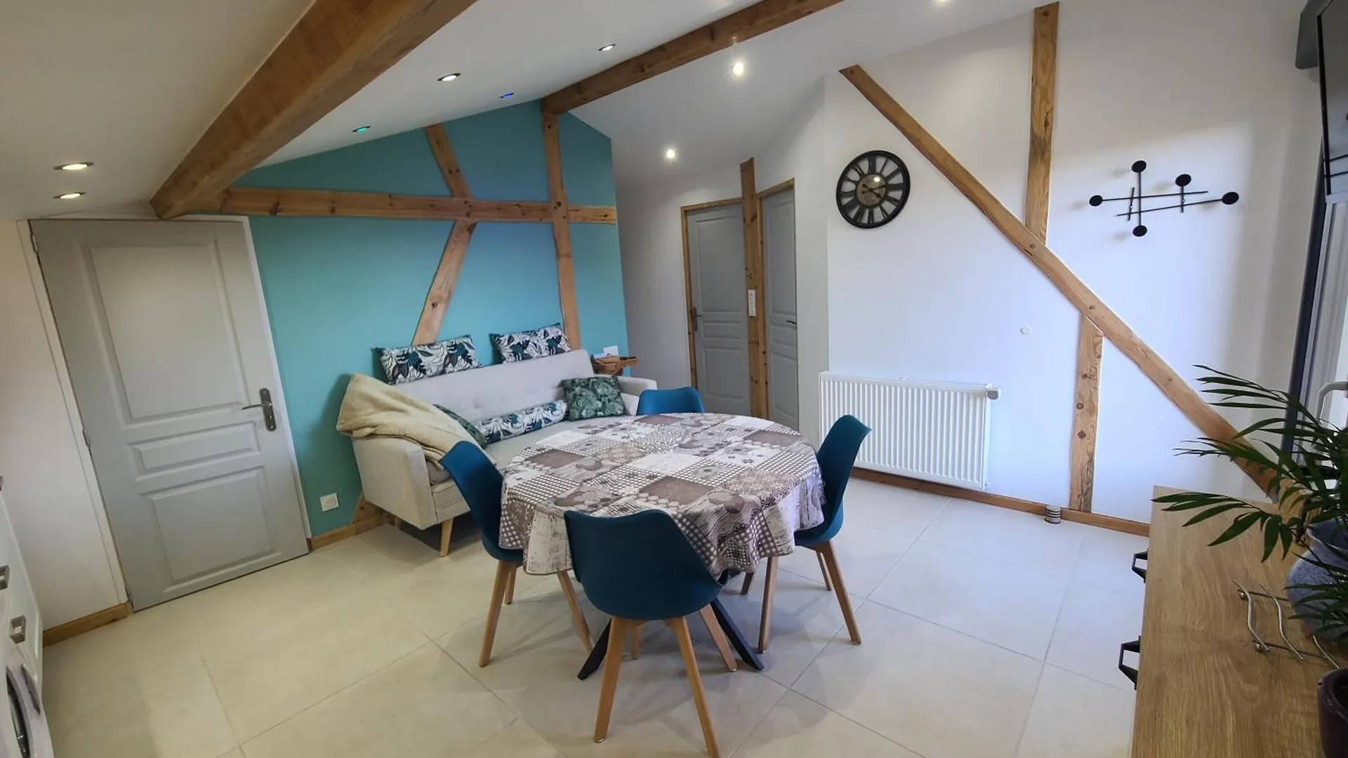 - - - - -Les Colombages - - - - Chambre D'Hotes-Gite- Classement Gite 3 Etoiles Mirepoix  França