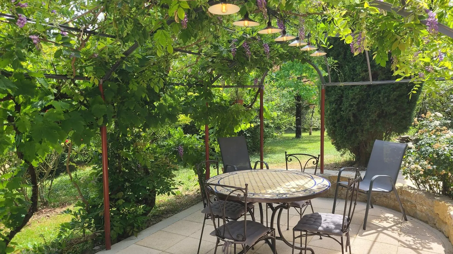 - - - - -Les Colombages - - - - Chambre D'Hotes-Gite- Classement Gite 3 Etoiles Mirepoix  Apartamento Mirepoix (Ariege)